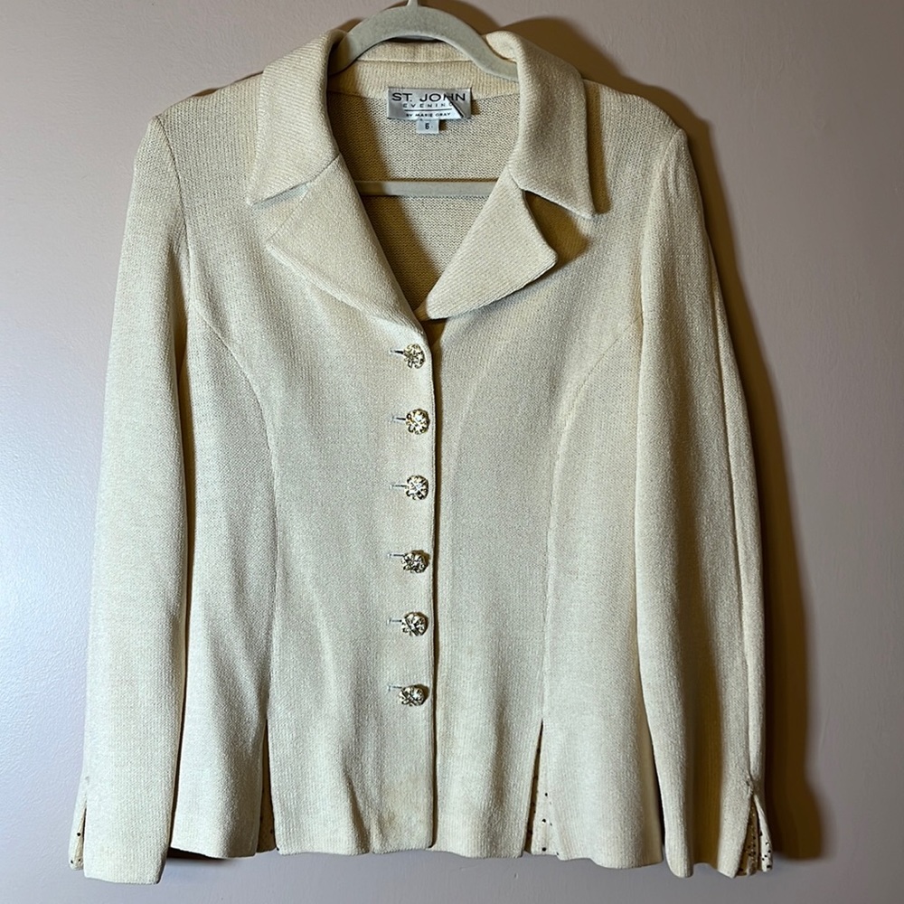 St. John White Knit Long Sleeve Button Collar Blazer Suit Cardigan Jacket-Size 6
